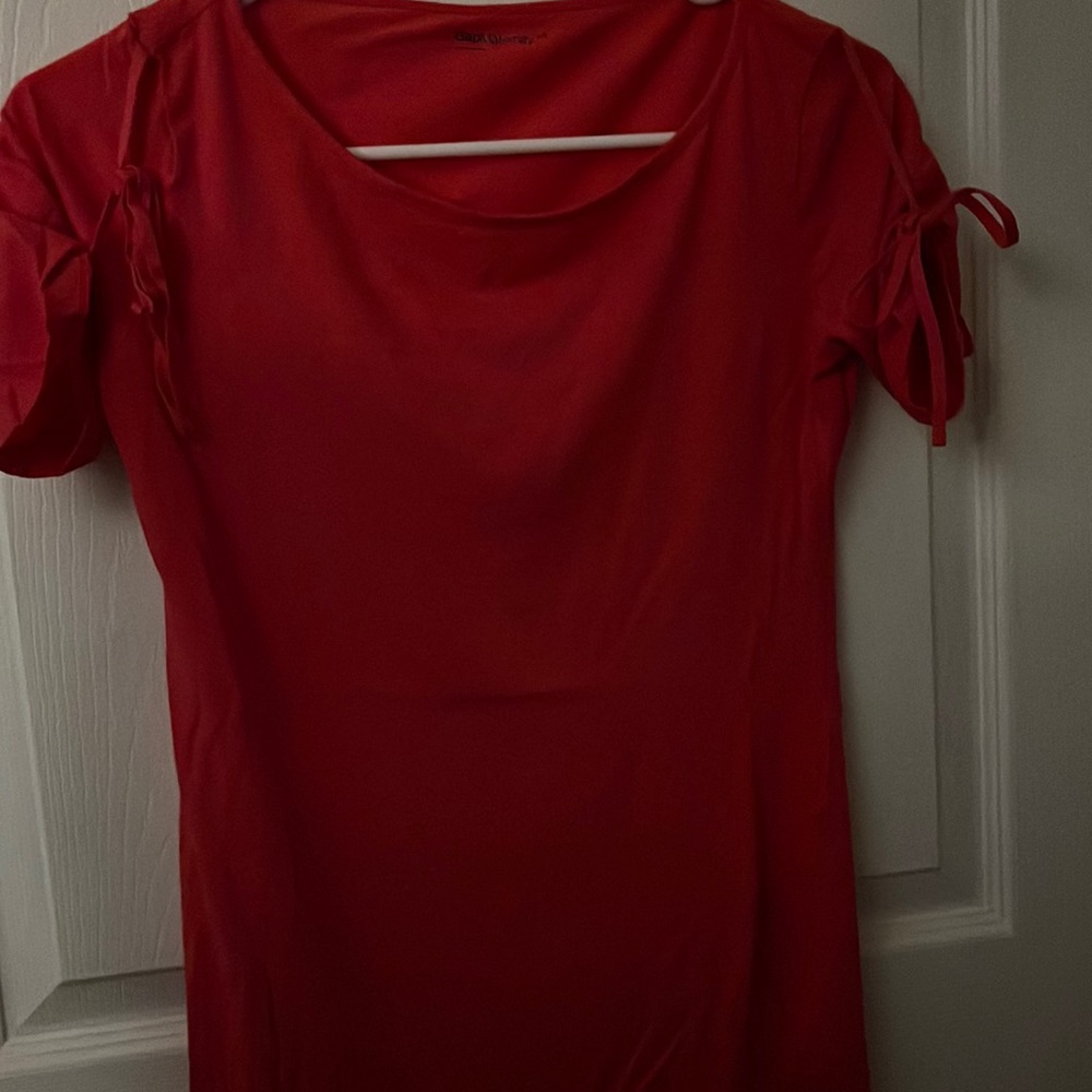 Gap maternity top